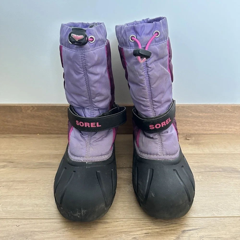 Sorel Girls Youth Size 7 Purple Magenta Waterproof Snow Boots Removable Liner